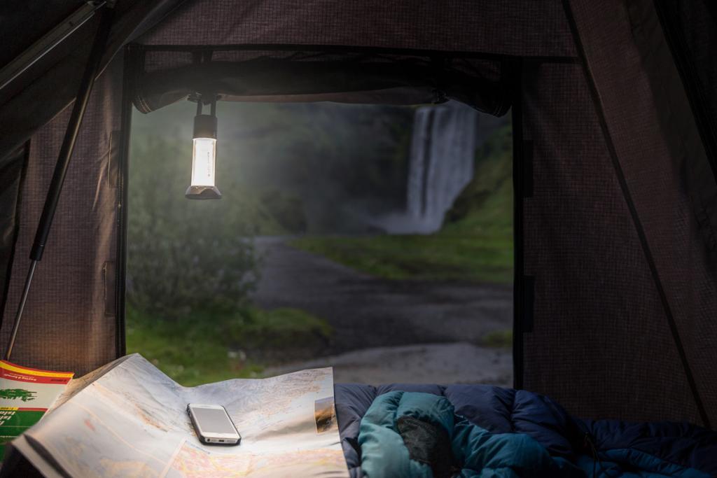 Campinglampe-Ledlenser-LED-Lampe-mit-Powerbank-Bild-Philip-Ruopp_005
