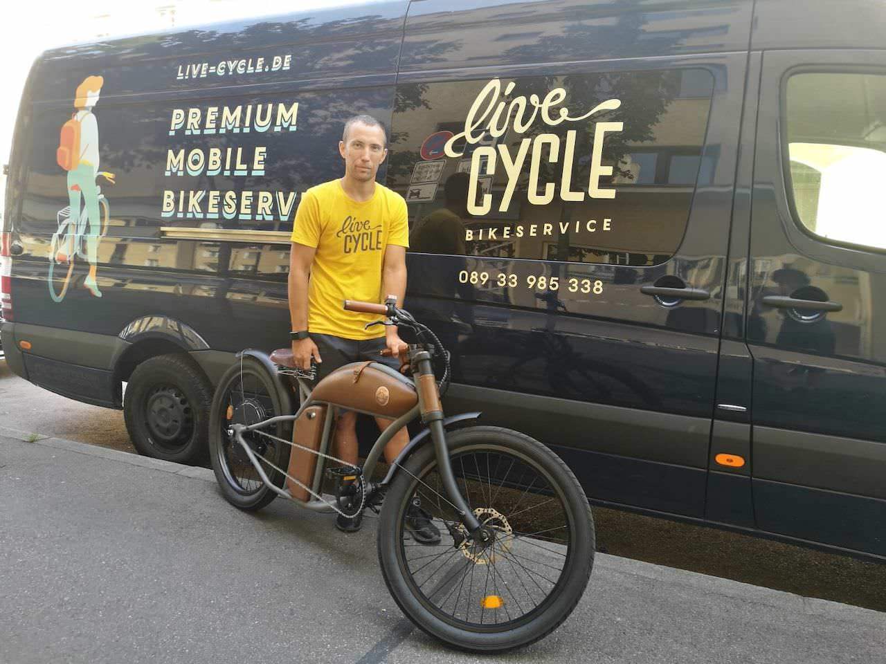 Rayvolt E-Bikes und LiveCycle
