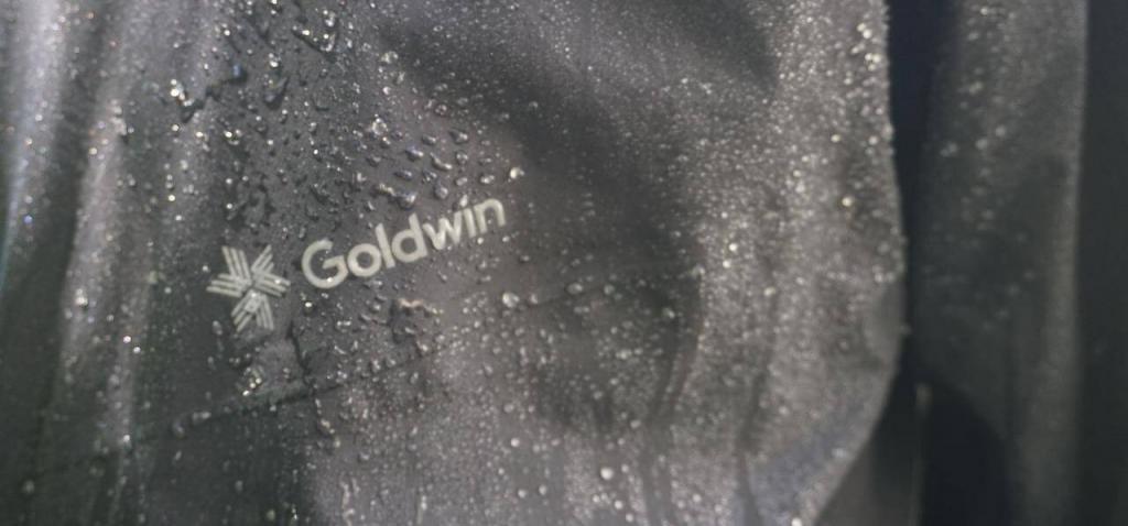 Goldwin-Fast-Shell-Jacket-Title